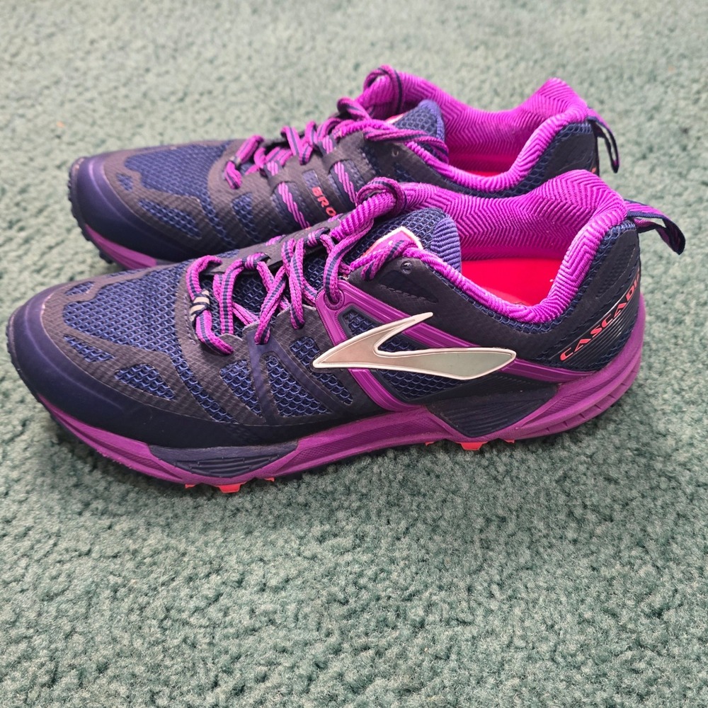 Brooks Cascadia 10 Women Sz 8.5 Trail Running Shoes Purple Navy Pink 1201811B - Picture 4 of 9